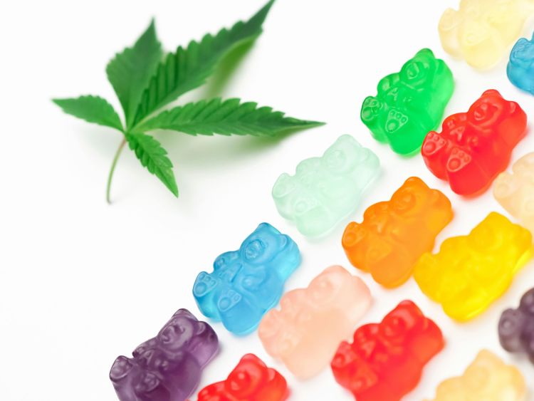 five cbd sleep gummies